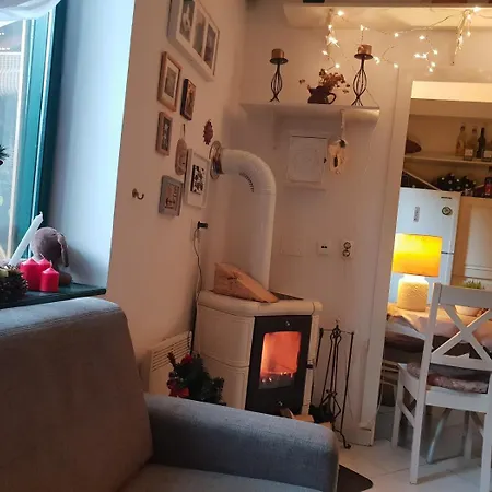 In With Terrace, Air Conditioning, Wifi, Washing Machine 4913-1 Apartamento
