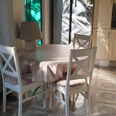 In With Terrace, Air Conditioning, Wifi, Washing Machine 4913-1 公寓 木洛希尼