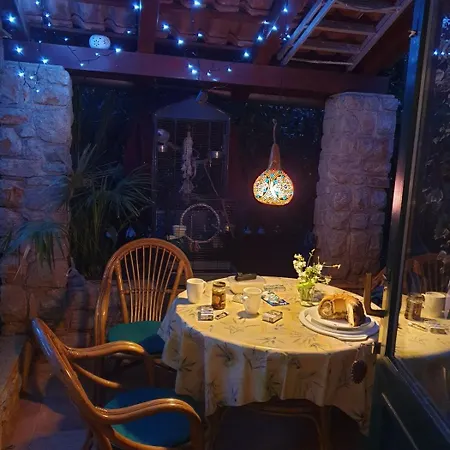 公寓 In With Terrace, Air Conditioning, Wifi, Washing Machine 4913-1 木洛希尼